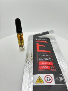 eureka disposable vape pen 1000mg PRELOAD Starter Kit - 1g CLASSIC - Blackberry Kush main image 0