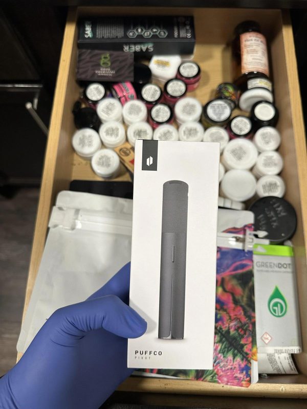 Puffco Pivot Vaporizer