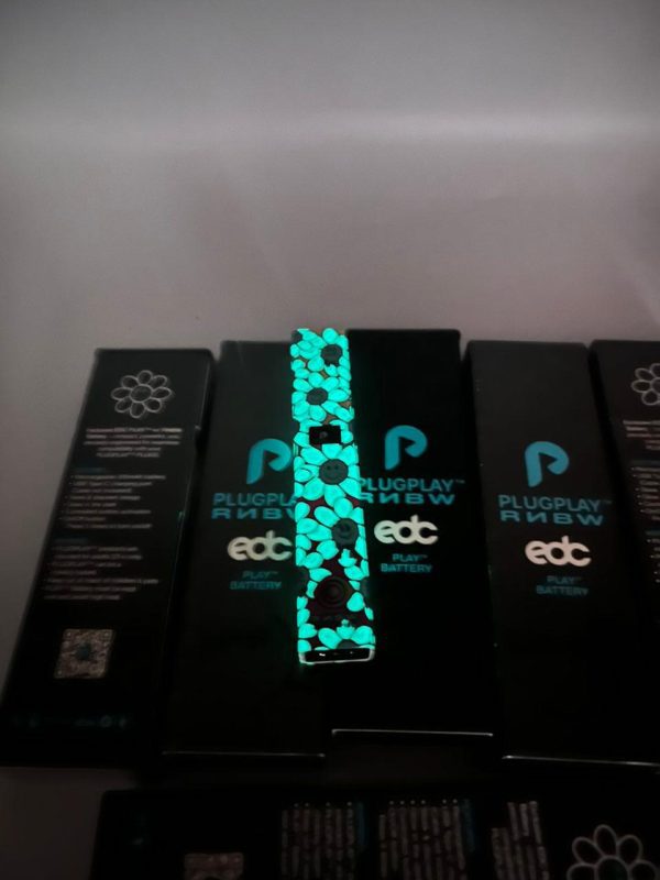 Plugplay Glow in the Dark