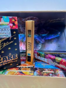 OG Cake Gold Legendary Edition 2G Disposable
