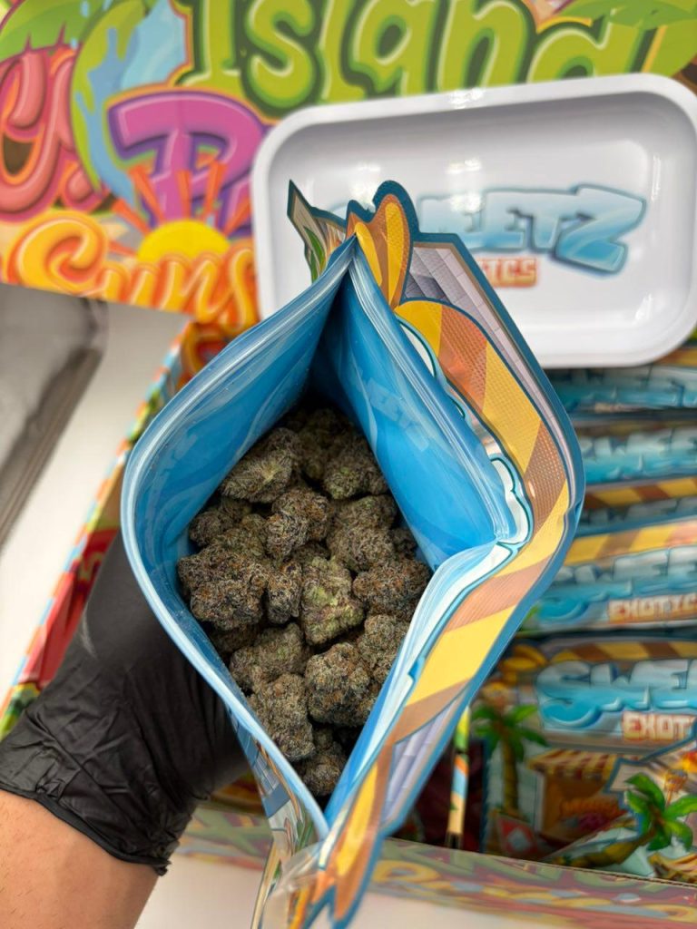 Sweetz Exotics Flower